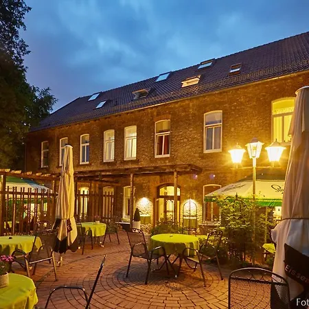 Waldhotel Brand's Busch Hotel