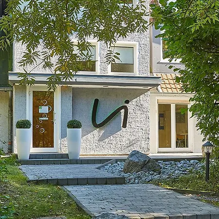 Waldhotel Brand's Busch